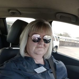 Meet your Posher, Rhonda